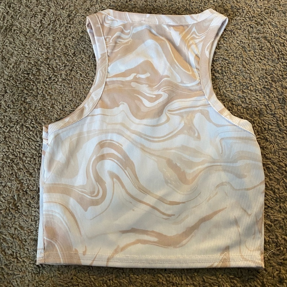 swirl tank top